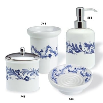 Bathroom Accessory Sets on Classic Style Round Ceramic Bathroom Accessory Set N100 Stilhaus N100